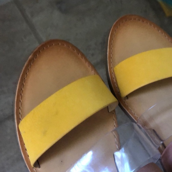 Sandals - Picture 2 of 3